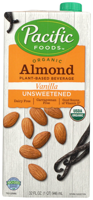 Organic Unsweetened Almond Vanilla
We take organic almonds and add a gentle roast to allow their natural flavor to shine through. The result is our signature taste that's a pleasure to drink by the glass and blends perfectly in your recipes.