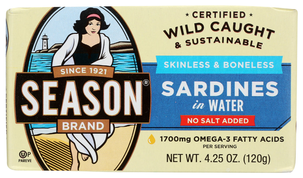 


The Mediterranean diet is renowned for nutrient dense dishes with heart-healthy benefits. Skinless and boneless sardines are a staple, and Season Brand makes it easy for you to bring the same powerhouse nutrition to your table. Our meaty, delicious, skinless and boneless sardine fillets are wild caught in the Atlantic Ocean off the coast of Morocco. They're the cornerstones of healthy diets around the world, and in your home too.


