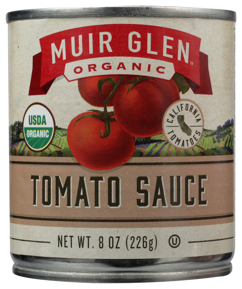 Juicy tomatoes harvested at peak flavor, cooked into sauce with sea salt, onion and garlic.