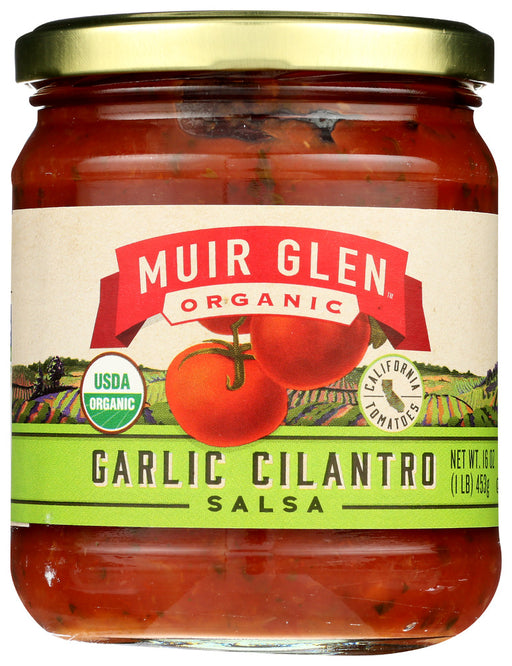 The distinctive flavors of organic garlic and cilantro are celebrated in our organic garlic and cilantro salsa.
We think of salsa as a celebration of tomato season, full of flavor and zest. That's why we make our salsa with Muir Glen Organic tomatoes - vine-ripened under the California sun and picked at the peak of flavor - so the taste and joy of summer are in every jar.