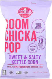 SWEET &amp; SALTY
OPPOSITES DO ATTRACT. 
Snacking should be both delicious and carefree. We like our popcorn like we like our friends: a little bit sweet, a little bit salty. Like Saturday mornings or glittery nail polish. At 70 calories per cup, even your boot camp instructor will approve. HOORAY!