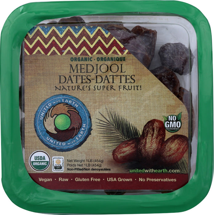 Our Organic Medjool dates are extremely nutritious. Per bite, the Medjool date contains more potassium than a banana. Medjool dates also contain antioxidants, vitamins, and minerals such as copper, magnesium, calcium, and iron, as well as a healthy dose of fiber. Medjool dates are naturally sweet and always gluten-free. Thanks to its health attributes, the Medjool date was just listed as an official heart-healthy food by the American Heart Association!