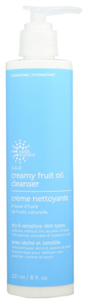 Moisturizes as it cleans to leave your skin soft and supple with no greasy build-up. With Sweet Almondš Apricot and Avocado Oilsš and Hyaluronic Acid to leave skin radiantly fresh and healthy looking. For day and night cleansing.